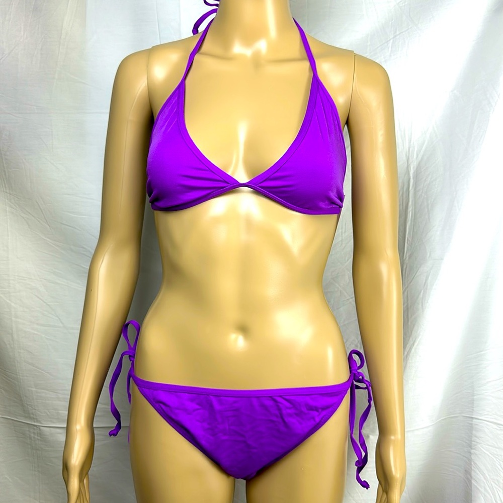 On Shore Triangle Sting Bikini. Size X Large. NWT. Purple. Both Top and Bottom.